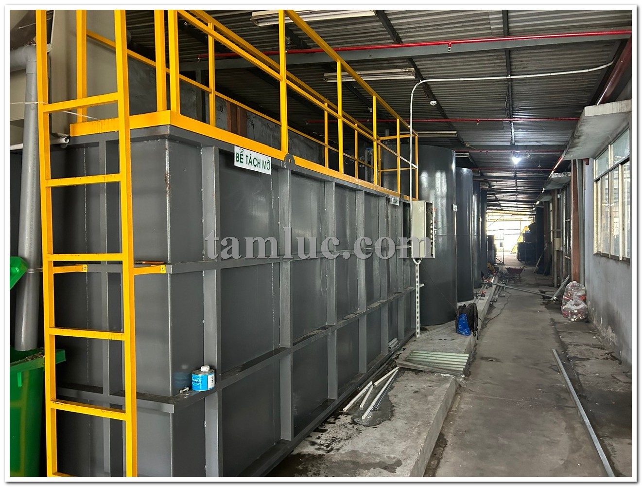 •	Bồn xử lý nước thải chăn nuôi •	Hệ thống xử lý nước thải chăn nuôi •	Thiết bị xử lý nước thải trang trại •	Giải pháp xử lý nước thải chăn nuôi hiệu quả •	Mua bồn xử lý nước thải chăn nuôi giá tốt